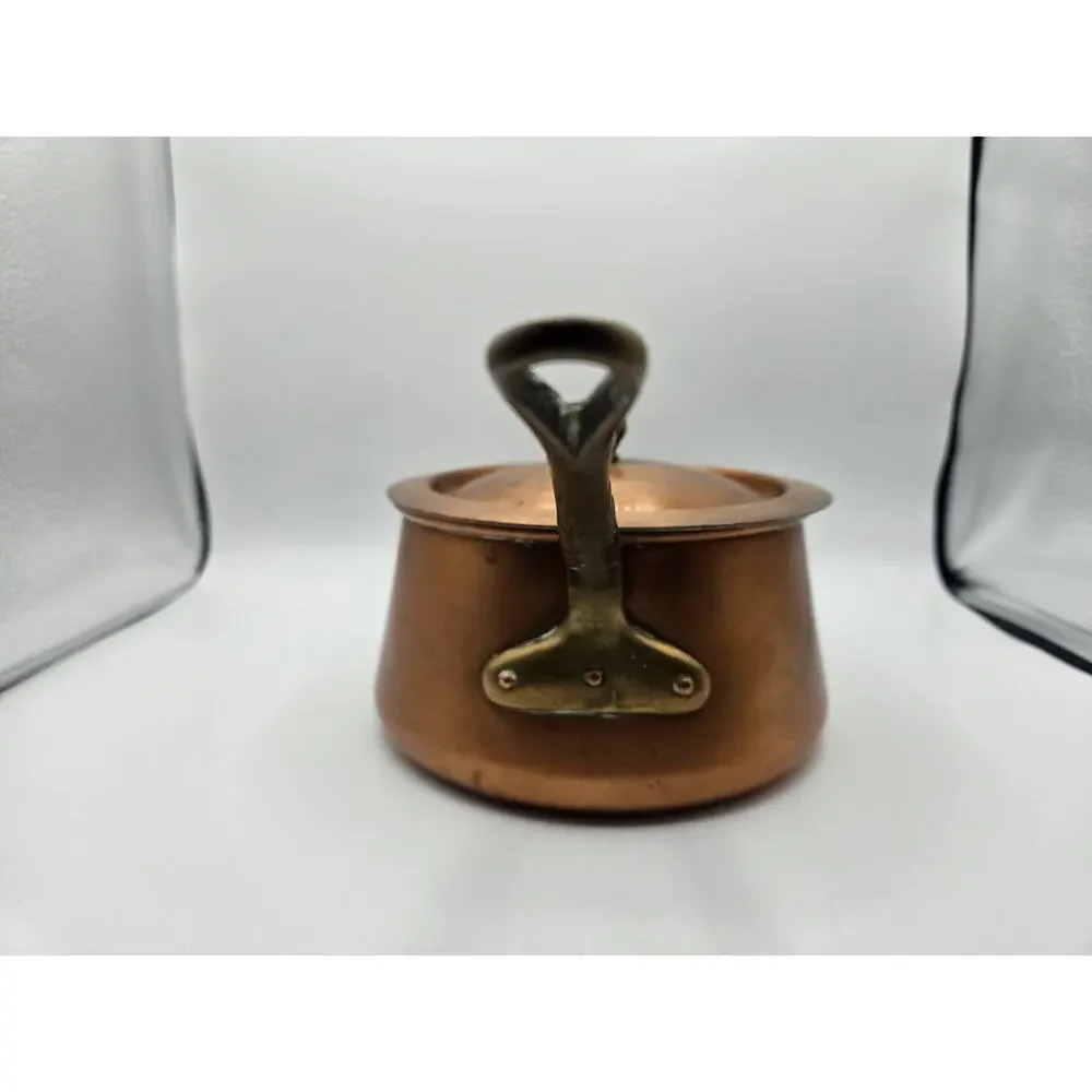 Unbranded vintage hand